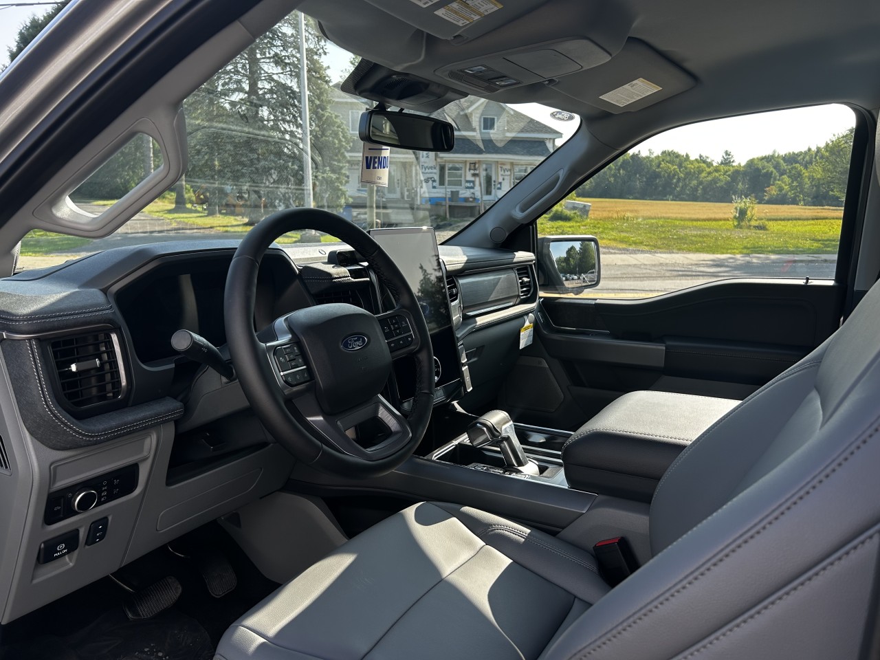 2025 Ford F-150 Lightning FLASH Main Image