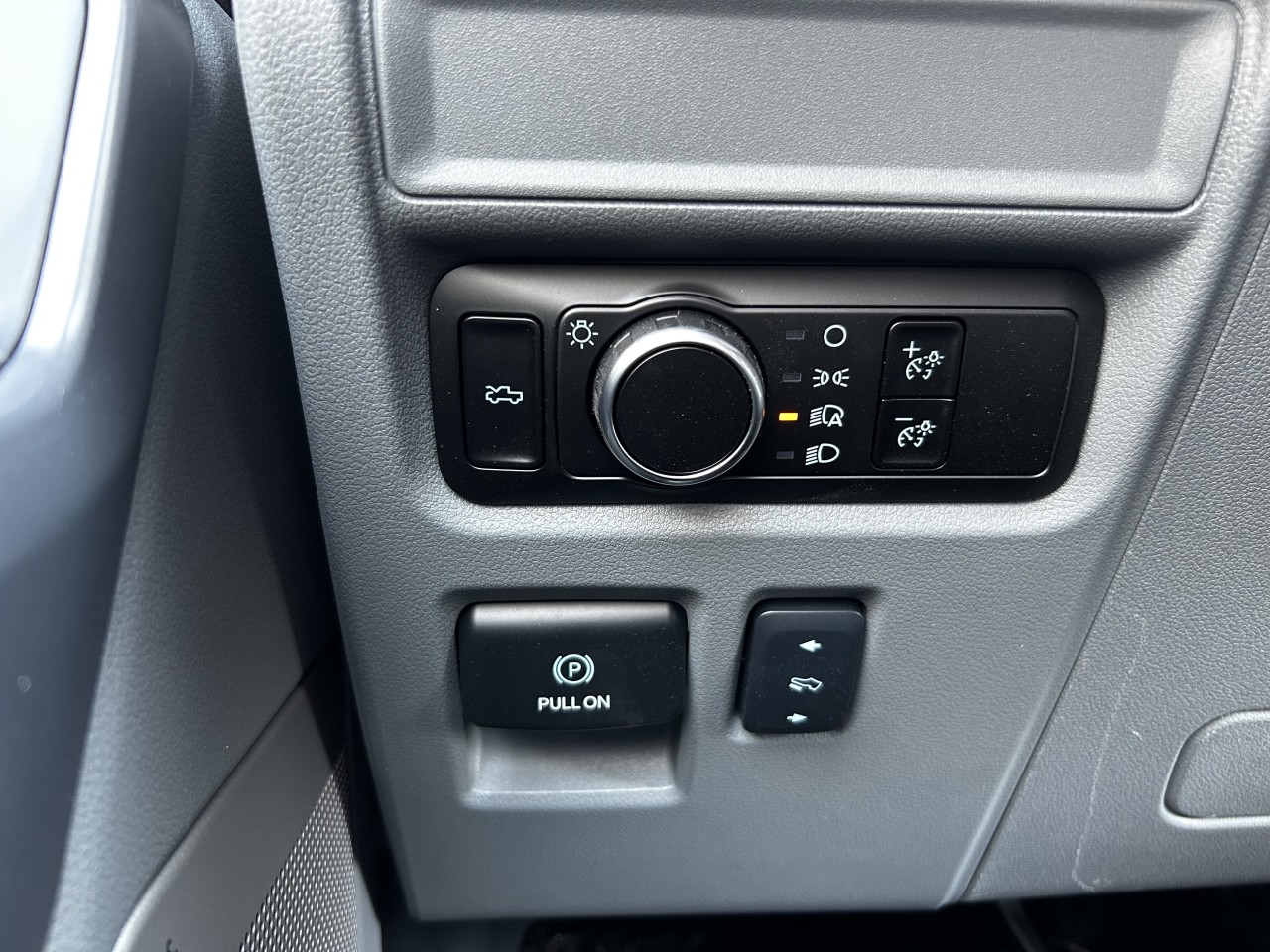 2025 Ford F-150 Lightning FLASH Main Image