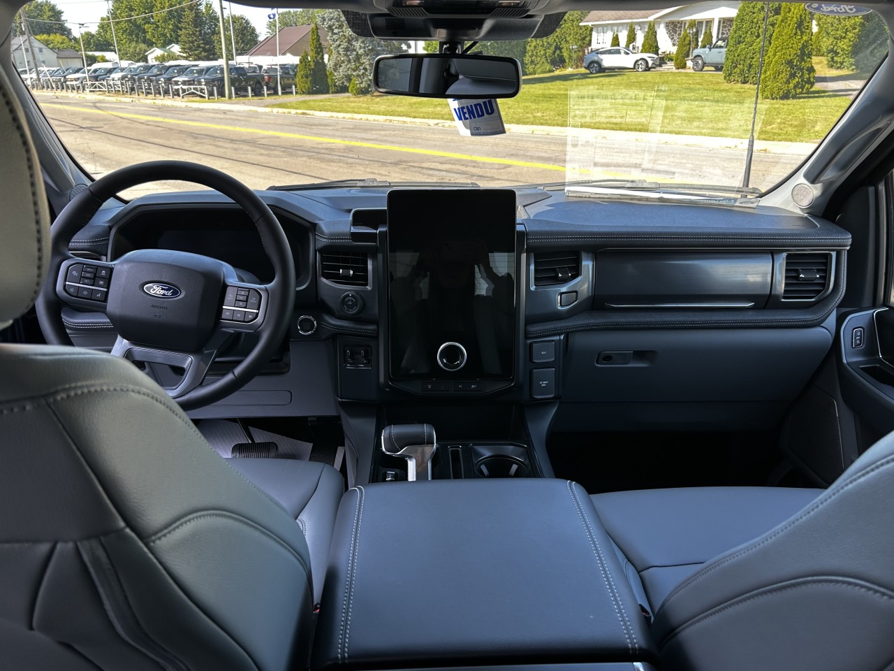 2025 Ford F-150 Lightning FLASH Main Image