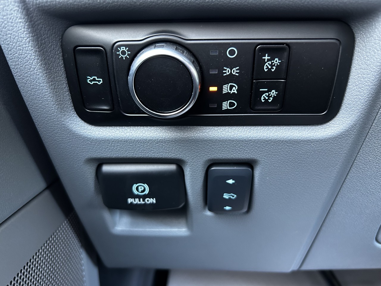 2025 Ford F-150 Lightning FLASH Main Image