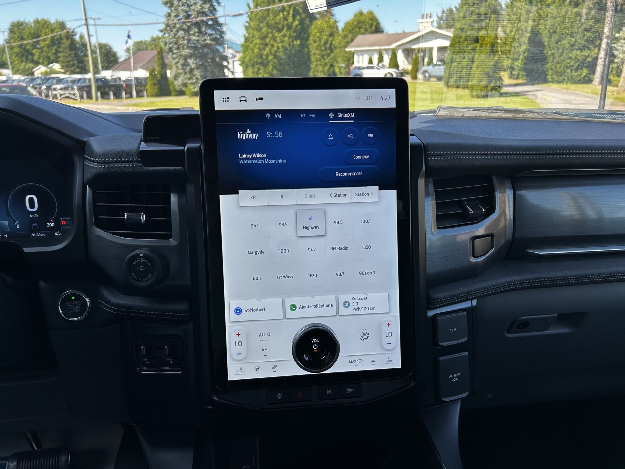 2025 Ford F-150 Lightning FLASH Main Image