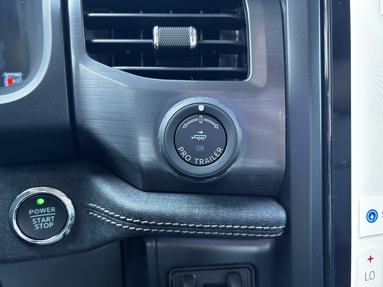 2025 Ford F-150 Lightning FLASH Main Image