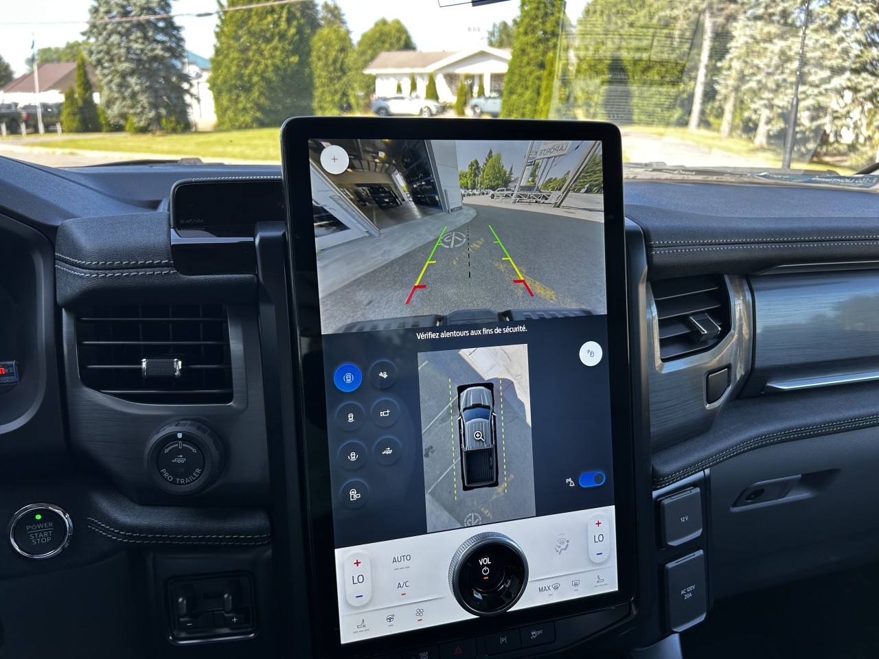 2025 Ford F-150 Lightning FLASH Main Image