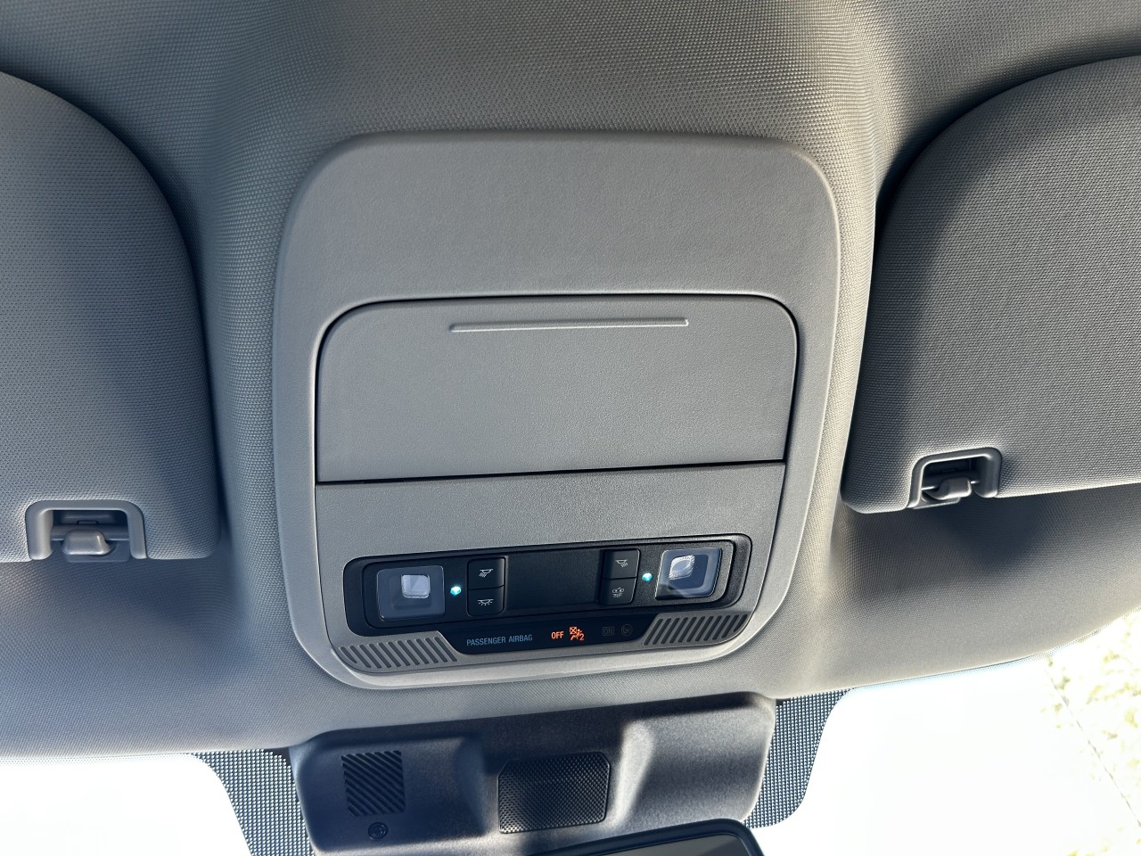 2025 Ford F-150 Lightning FLASH Main Image