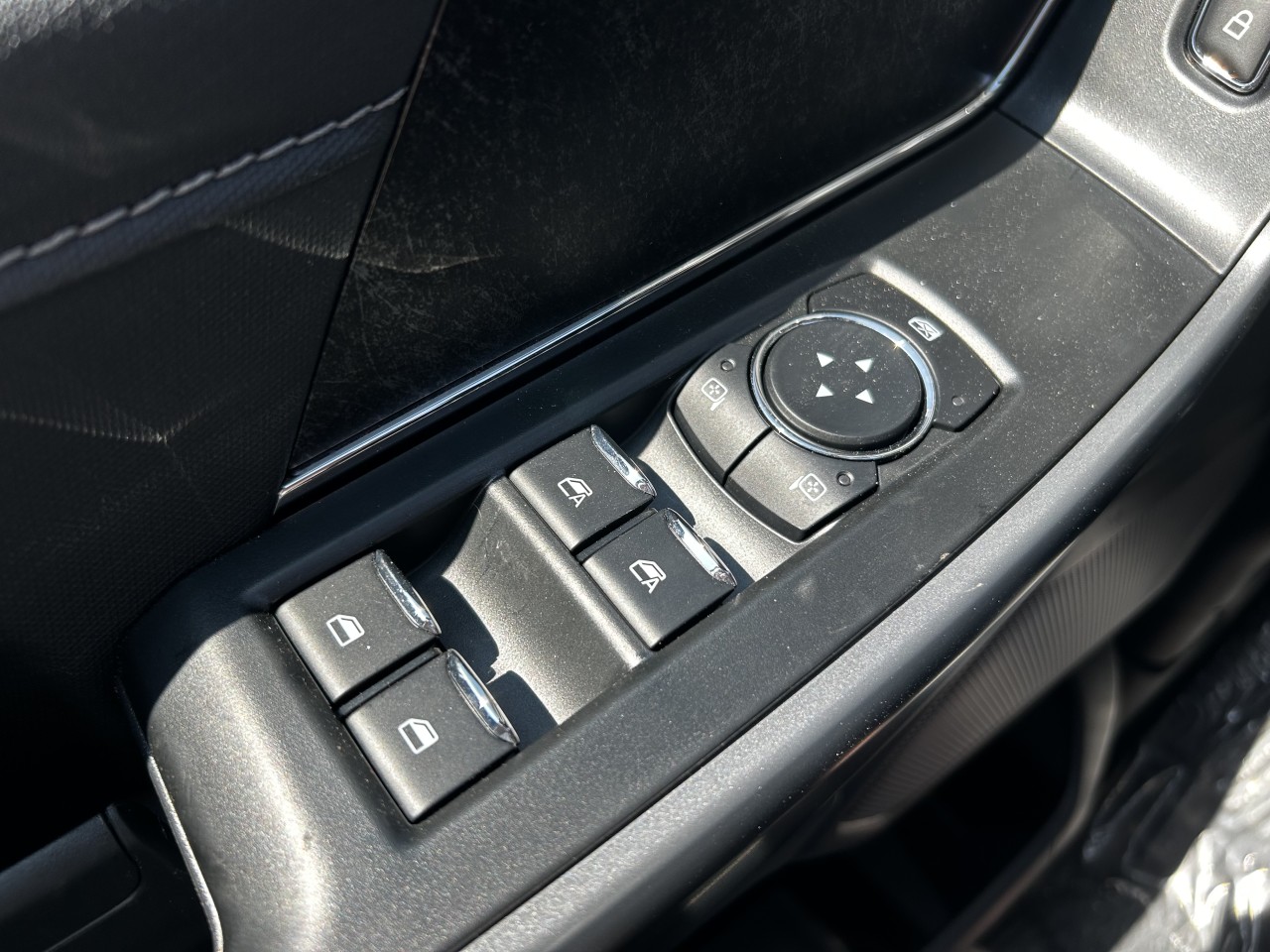 2025 Ford F-150 Lightning  Main Image