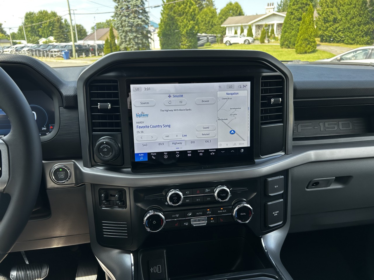 2025 Ford F-150 Lightning XLT Main Image