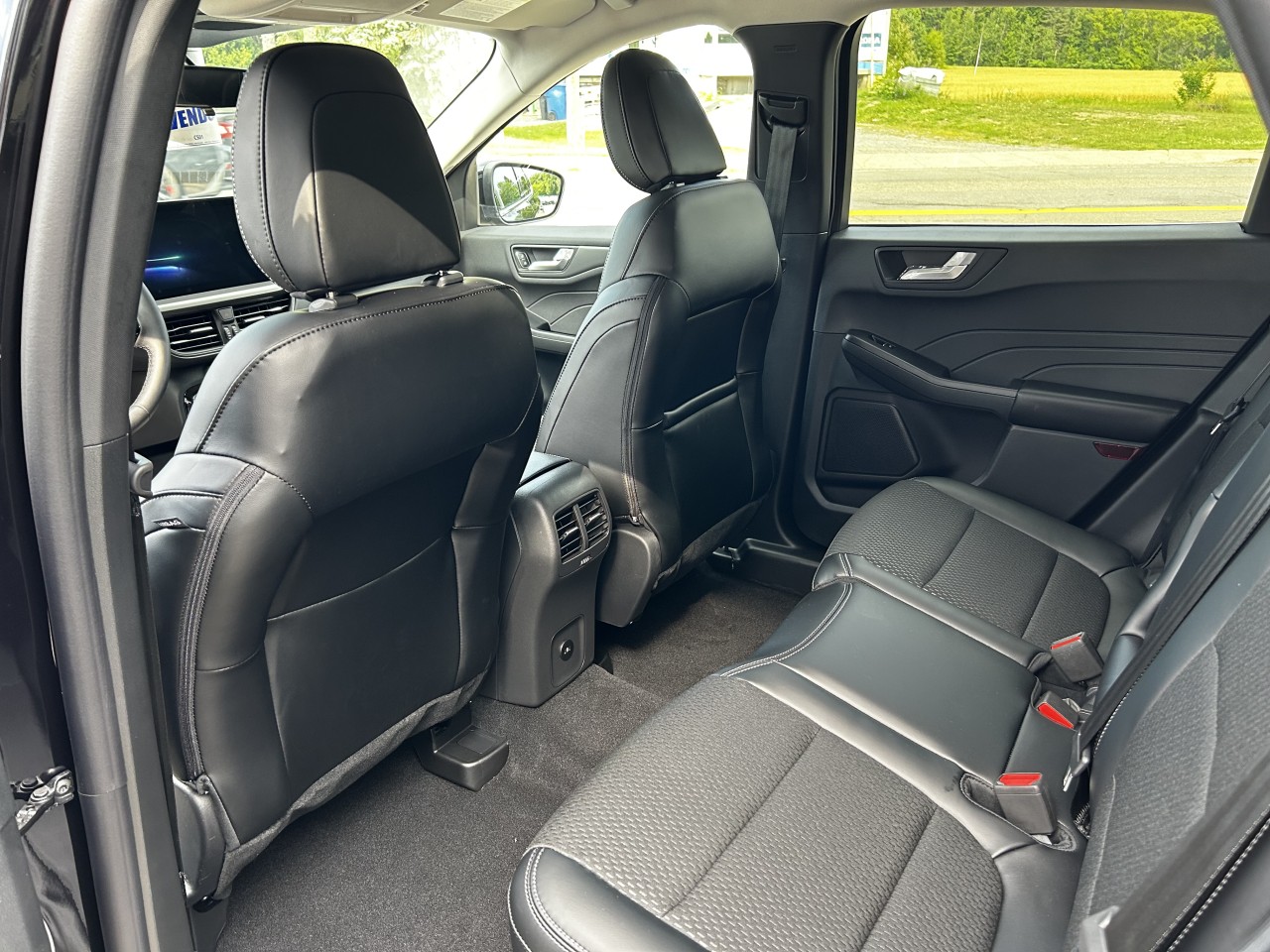 2025 Ford Escape PHEV Main Image