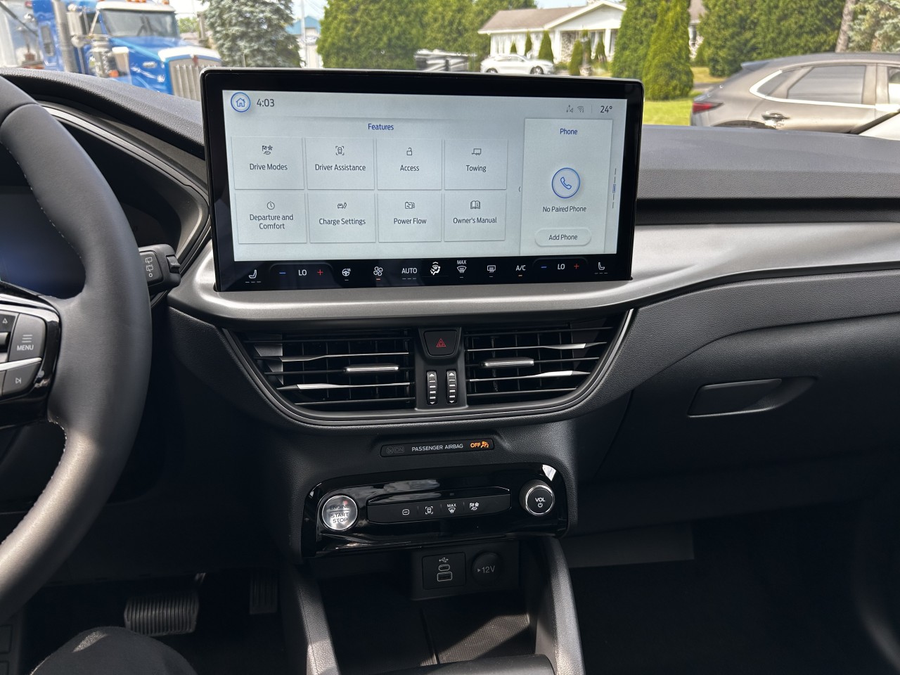 2025 Ford Escape PHEV Main Image