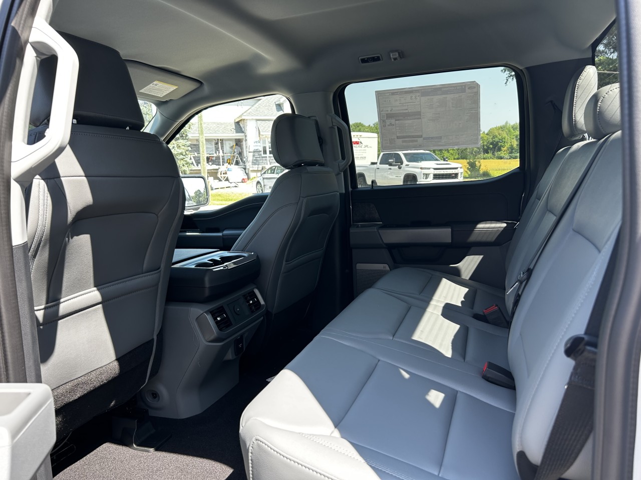 2025 Ford F-150 Lightning FLASH 4X4 Main Image