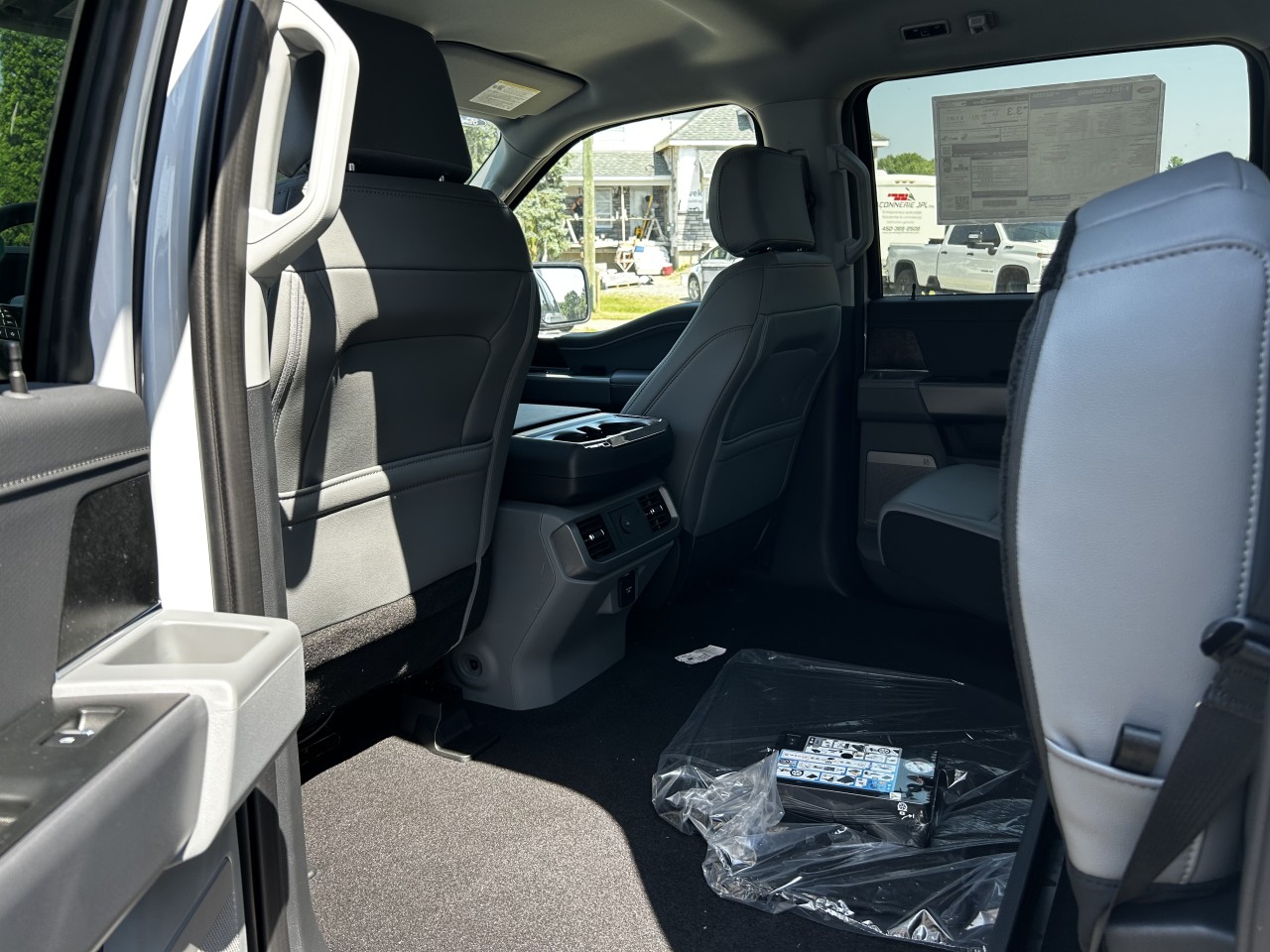 2025 Ford F-150 Lightning FLASH 4X4 Main Image