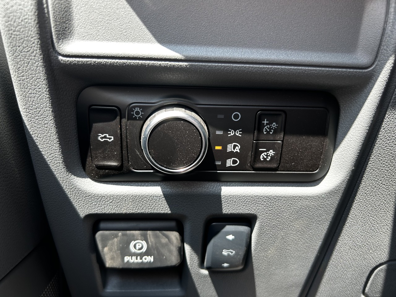 2025 Ford F-150 Lightning FLASH 4X4 Main Image