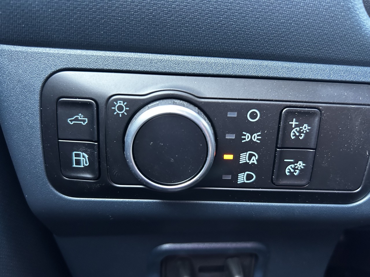 2025 Ford Maverick XLT Main Image
