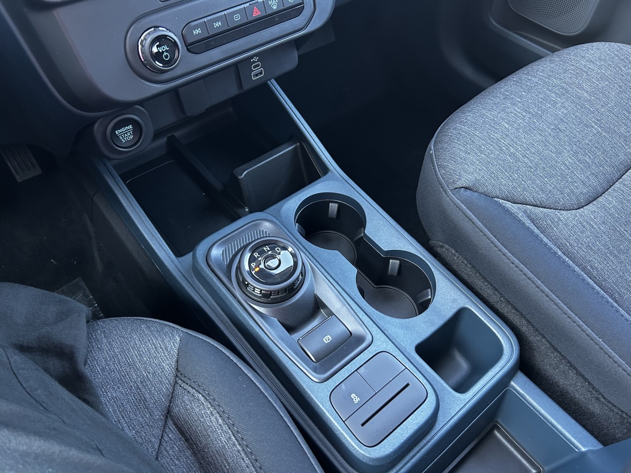 2025 Ford Maverick XLT Main Image