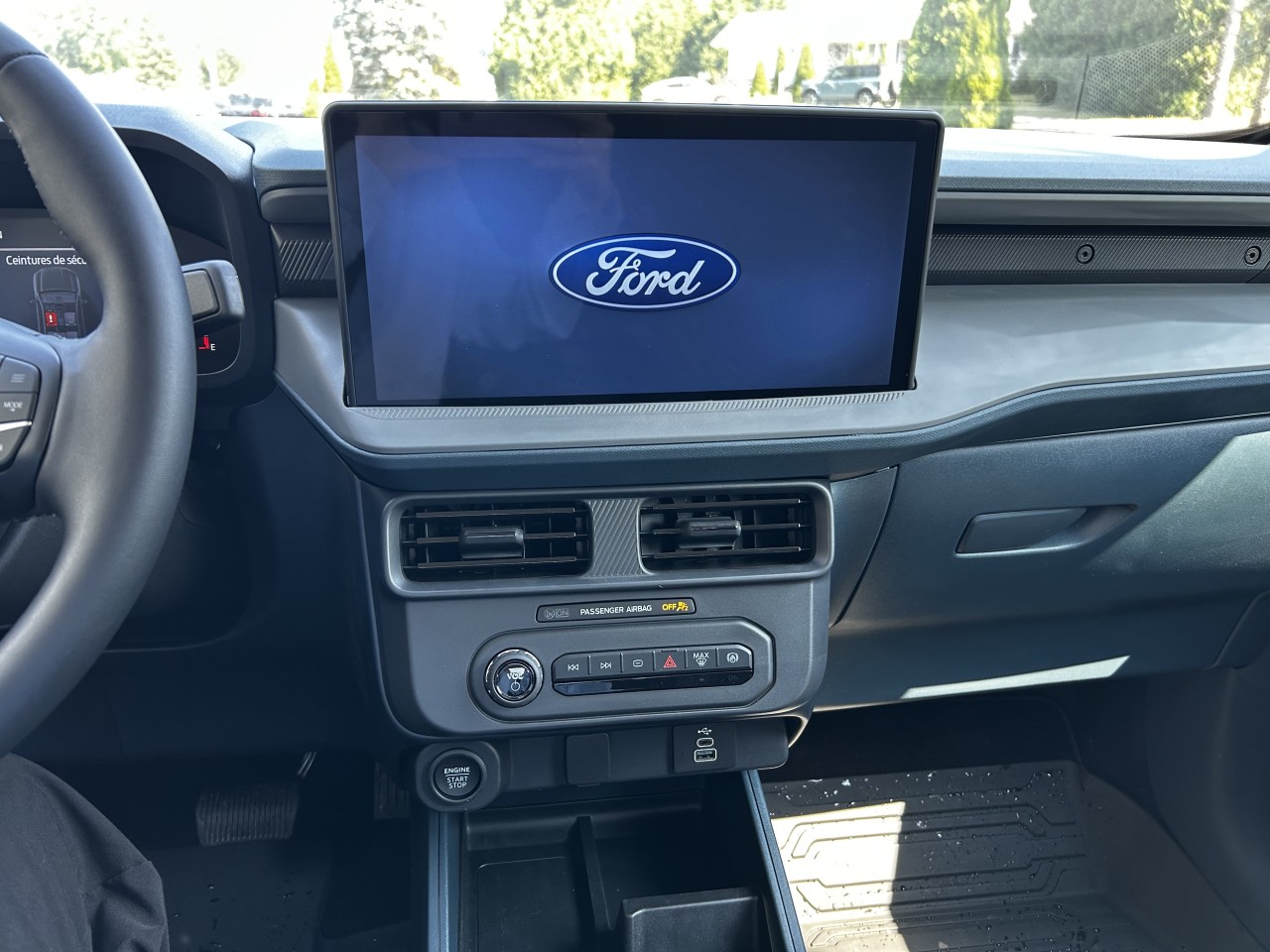2025 Ford Maverick XLT Main Image