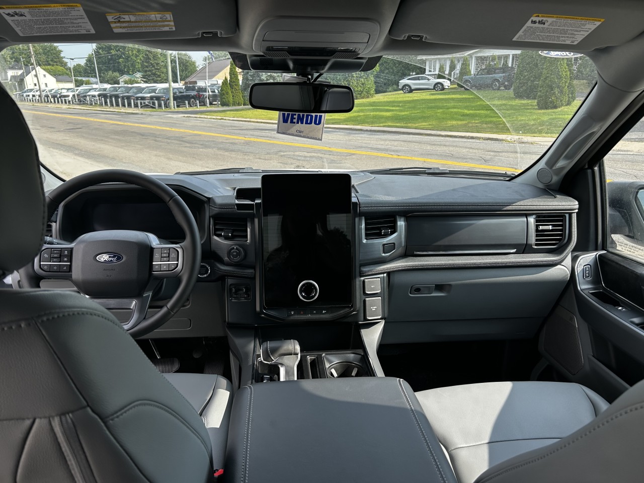 2025 Ford F-150 Lightning FLASH Main Image