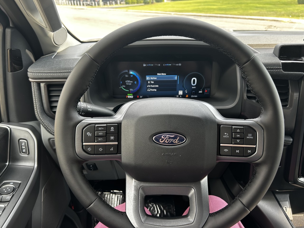 2025 Ford F-150 Lightning FLASH Main Image