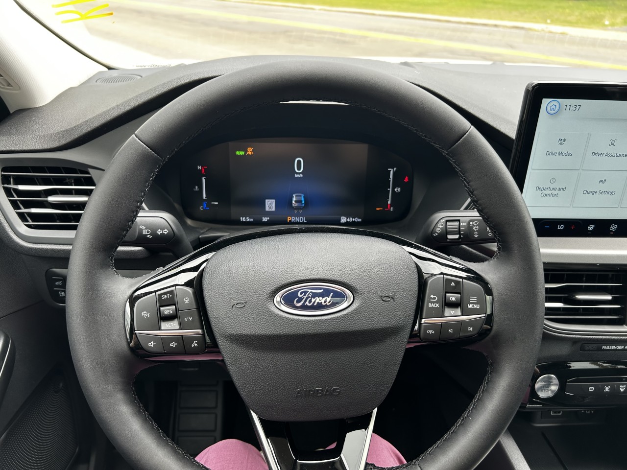 2025 Ford Escape PHEV Main Image