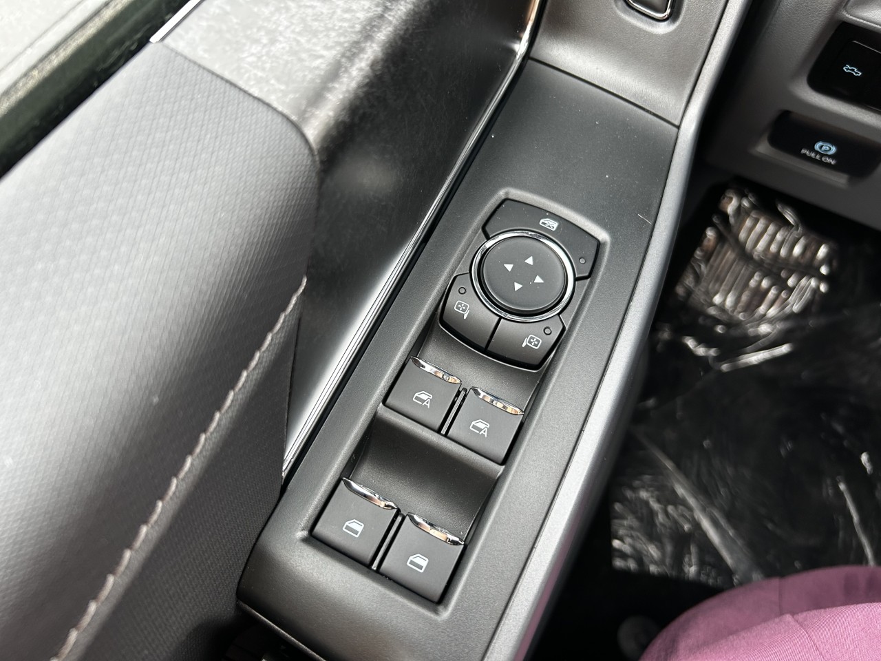 2025 Ford F-150 Lightning FLASH Main Image