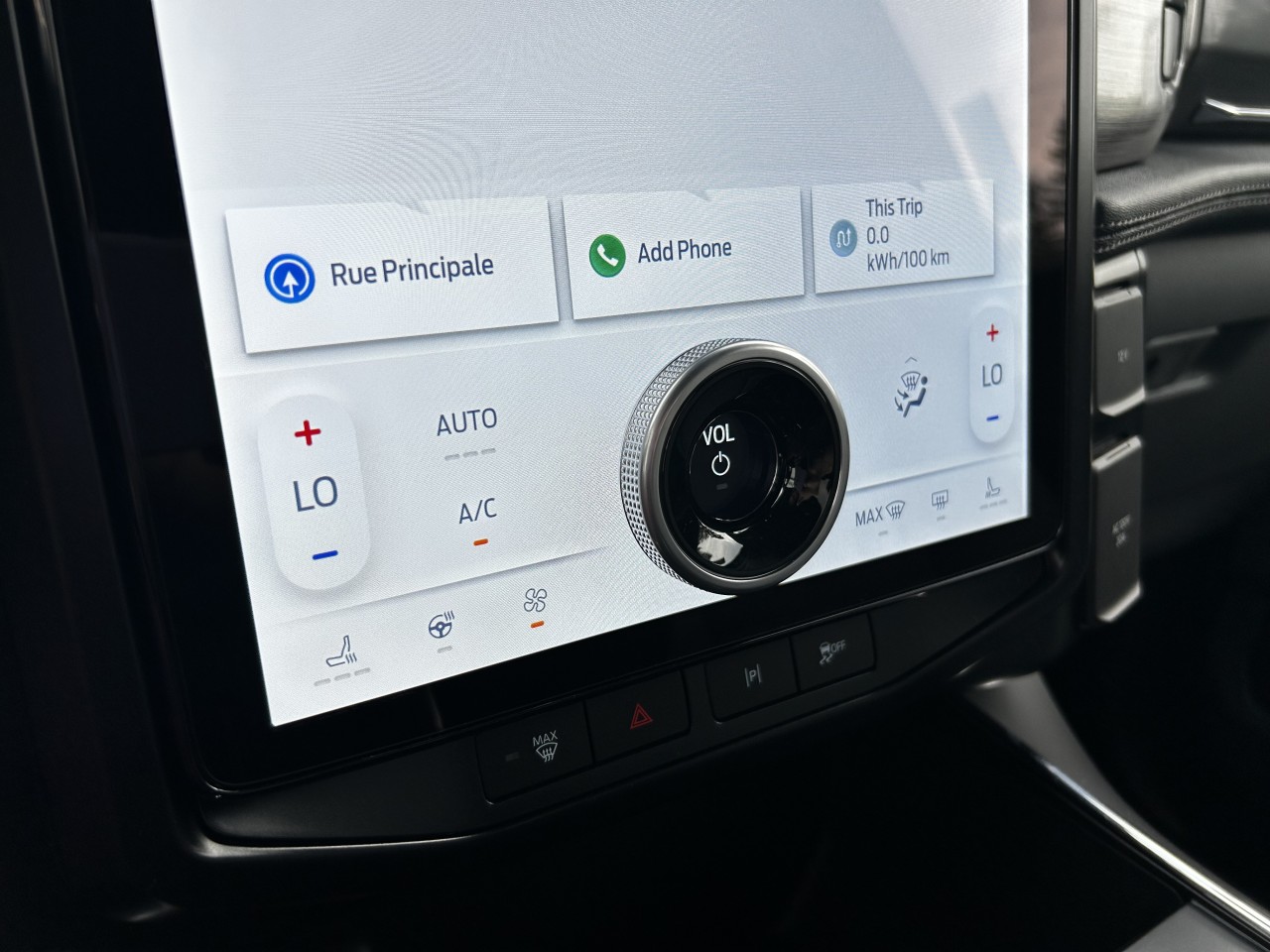 2025 Ford F-150 Lightning FLASH Main Image