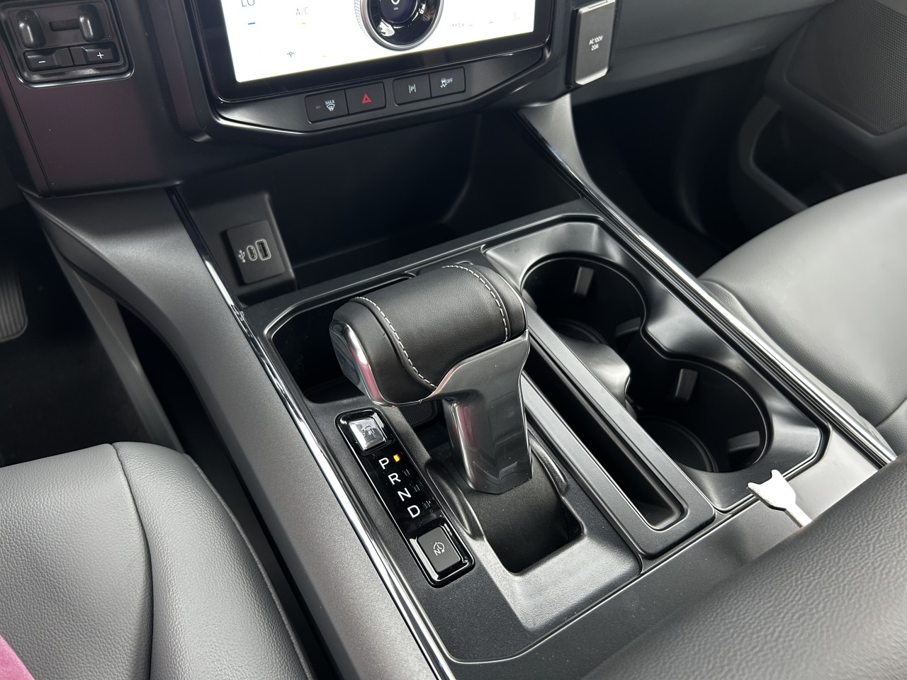 2025 Ford F-150 Lightning FLASH Main Image