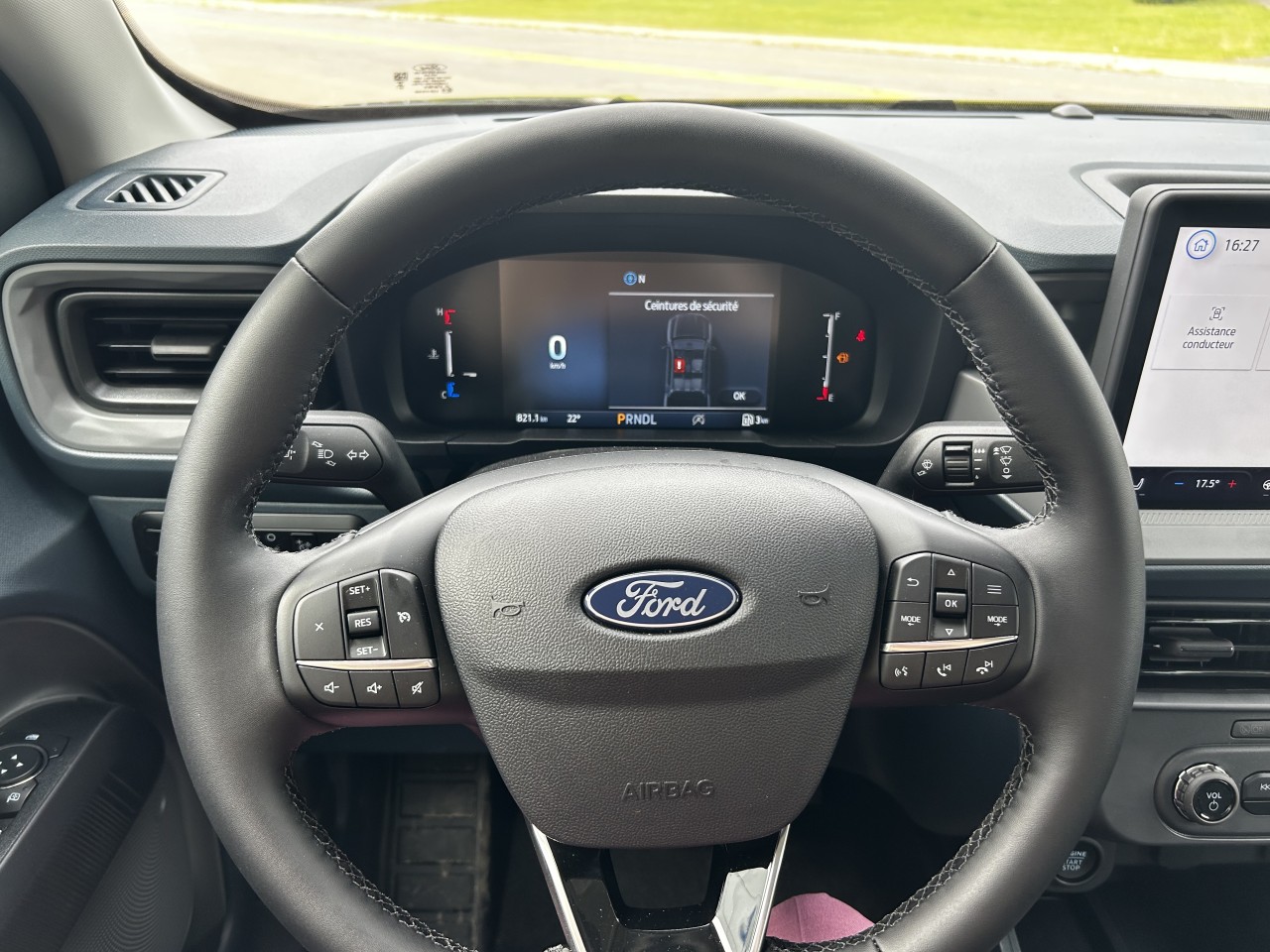 2025 Ford Maverick XLT Main Image