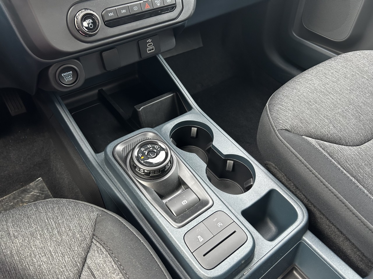 2025 Ford Maverick XLT Main Image