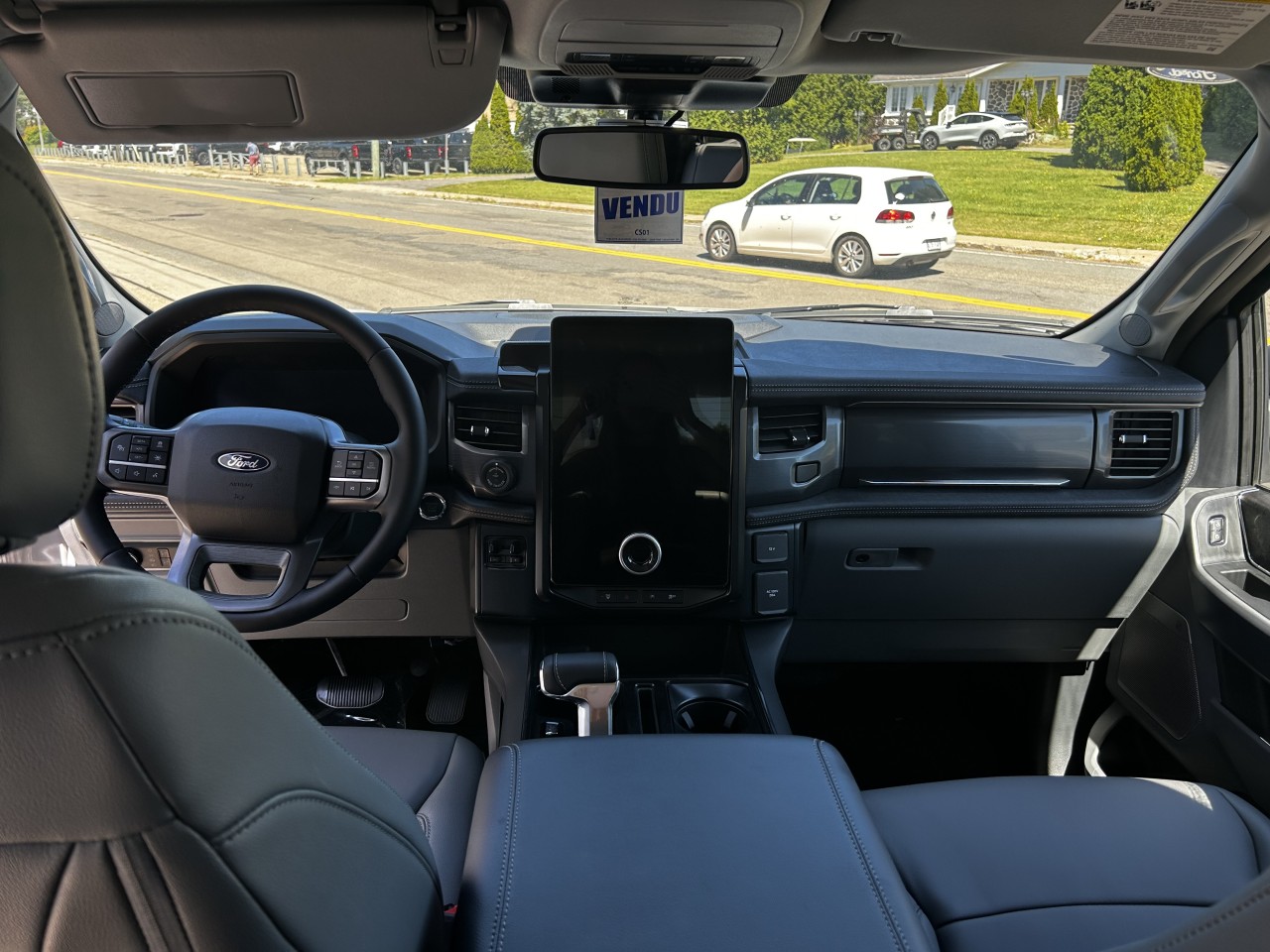 2025 Ford F-150 Lightning FLASH Main Image