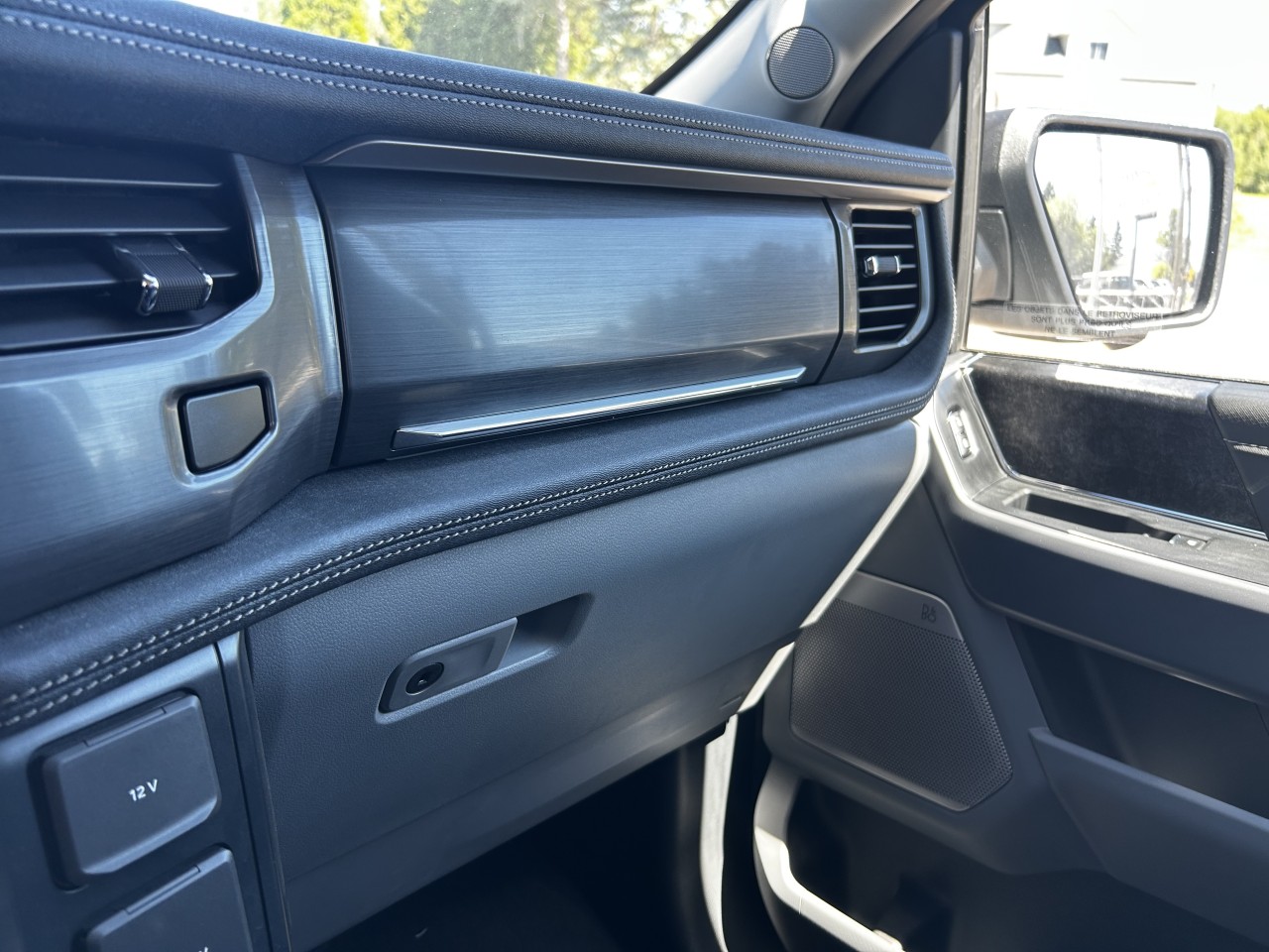 2025 Ford F-150 Lightning FLASH Main Image