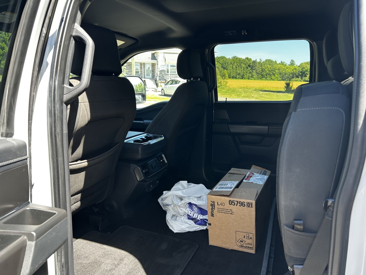 2024 Ford F-150 XLT Main Image