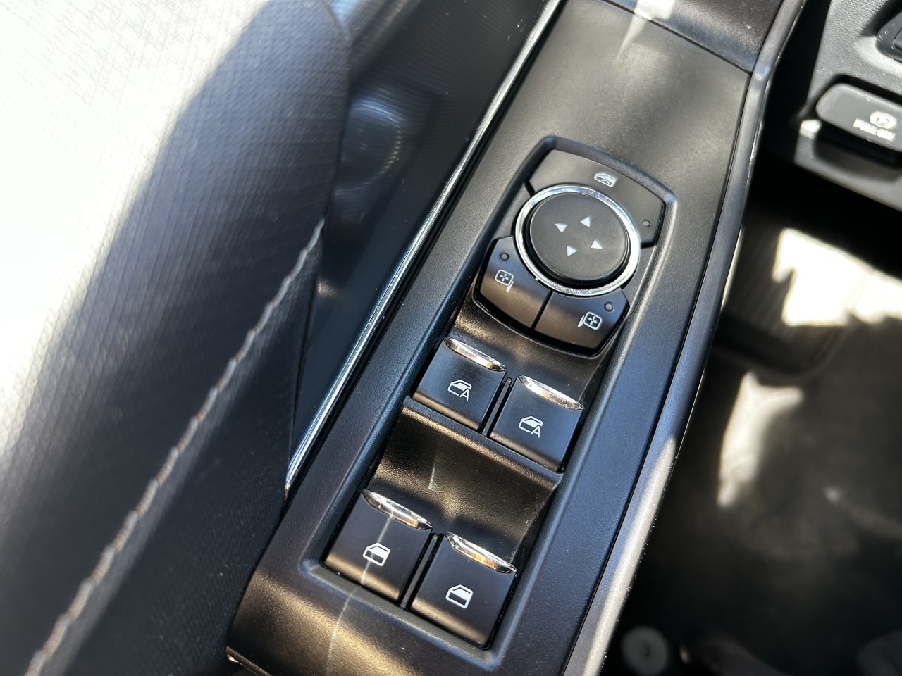 2024 Ford F-150 XLT Main Image