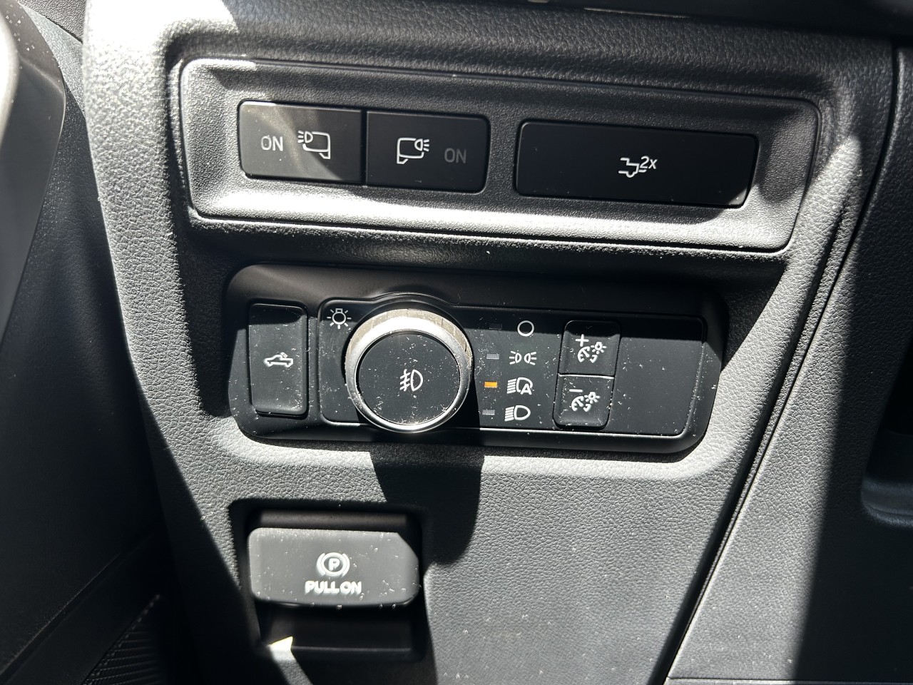 2024 Ford F-150 XLT Main Image