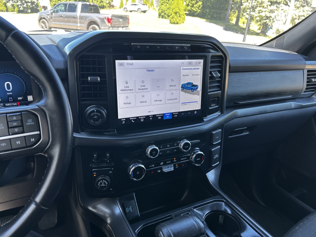 2024 Ford F-150 XLT Main Image