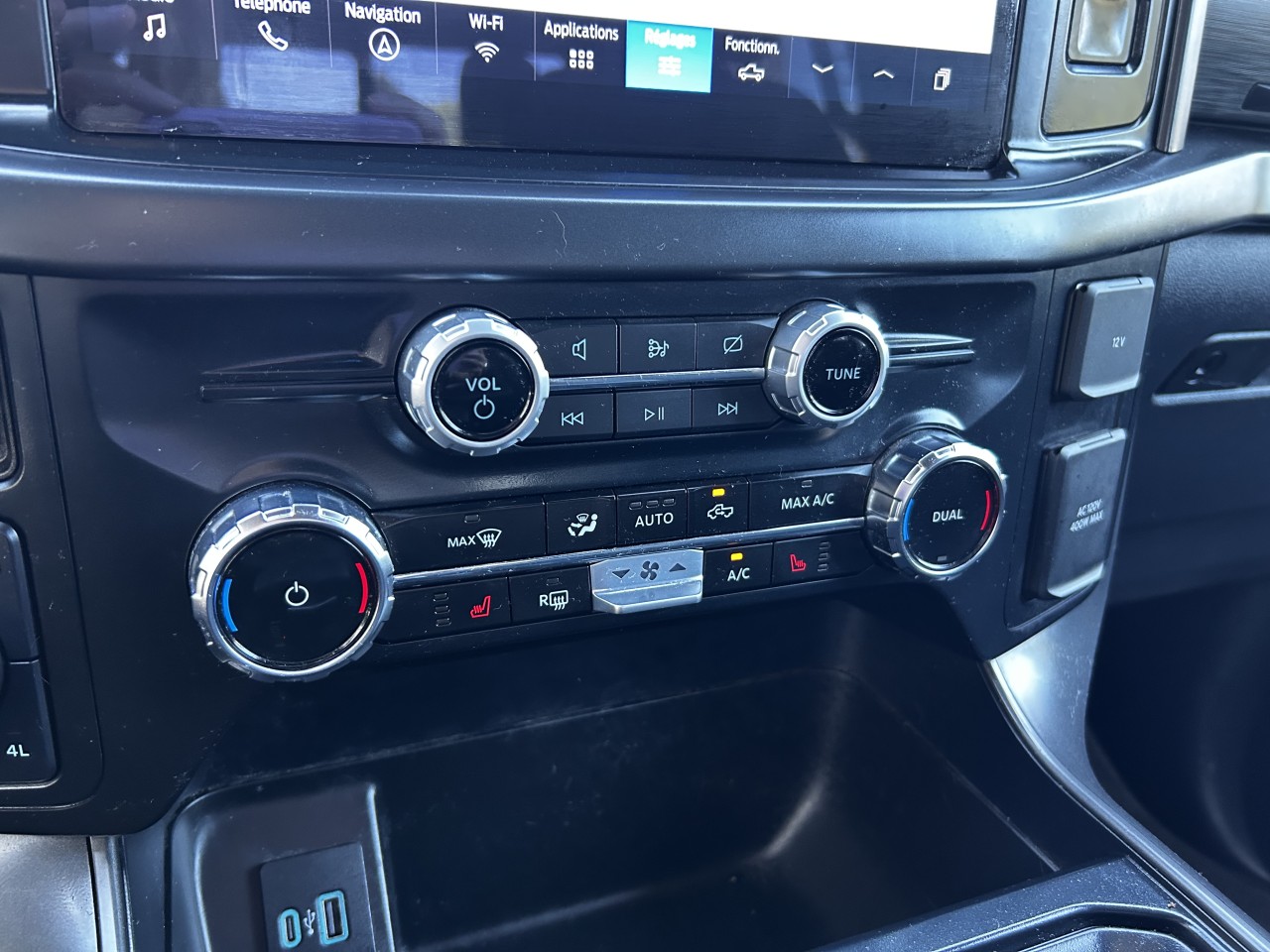 2024 Ford F-150 XLT Main Image