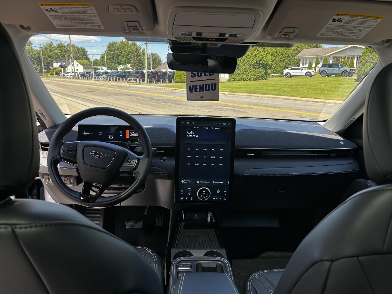 2025 Ford Mustang Mach-E PREMIUM AWD Main Image