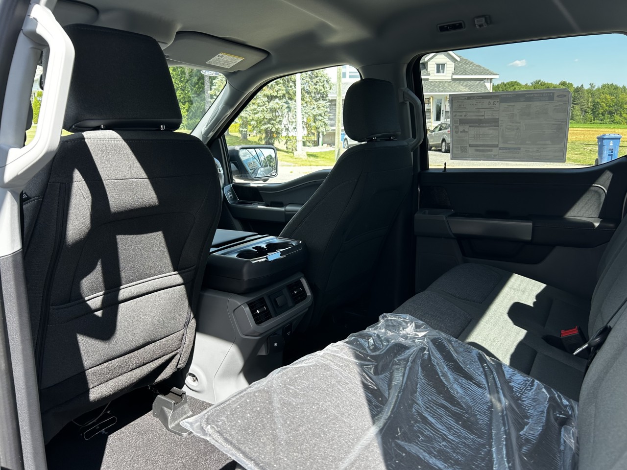 2024 Ford F-150 Lightning XLT 4x4 Main Image