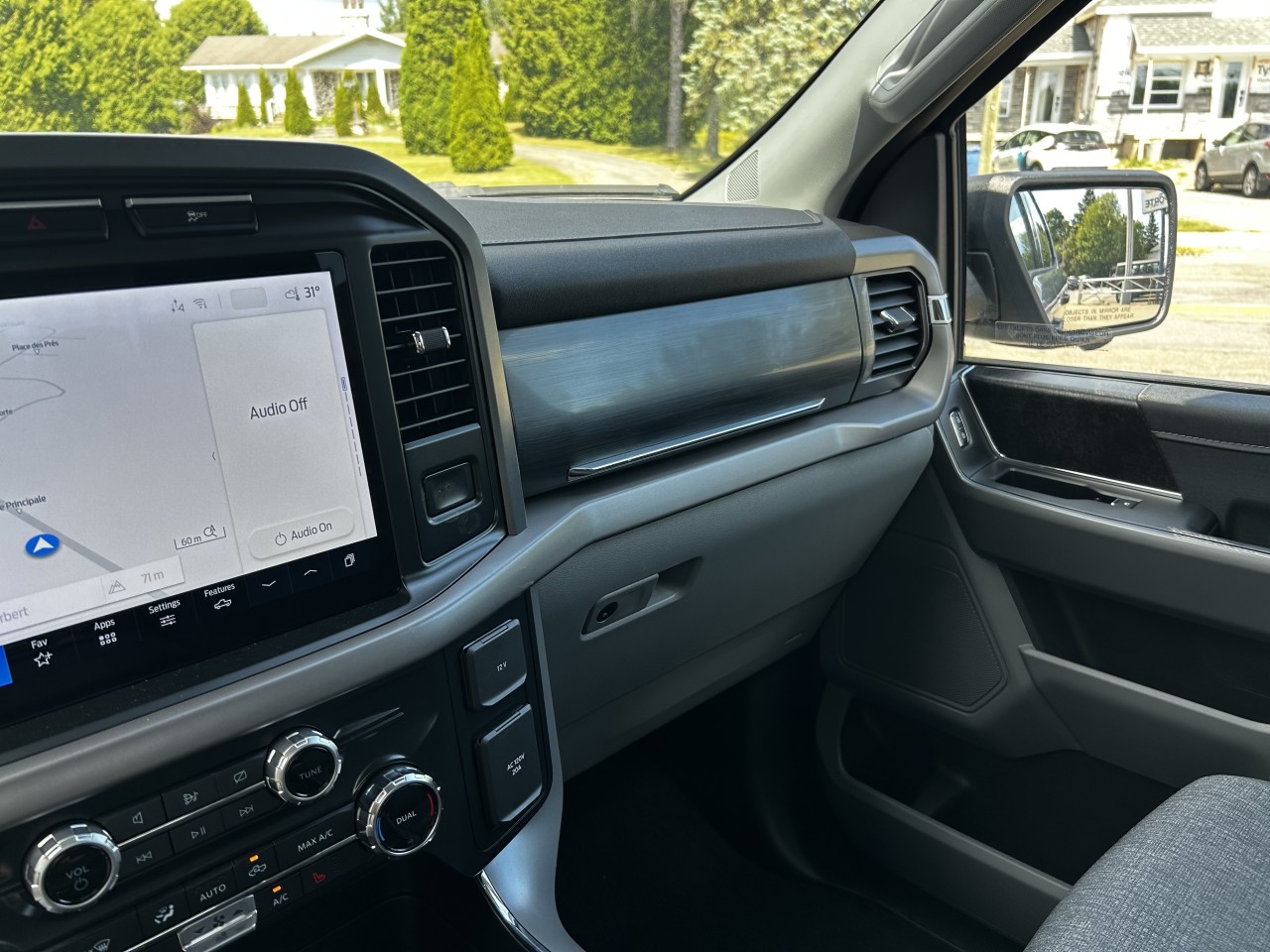 2024 Ford F-150 Lightning XLT 4x4 Main Image