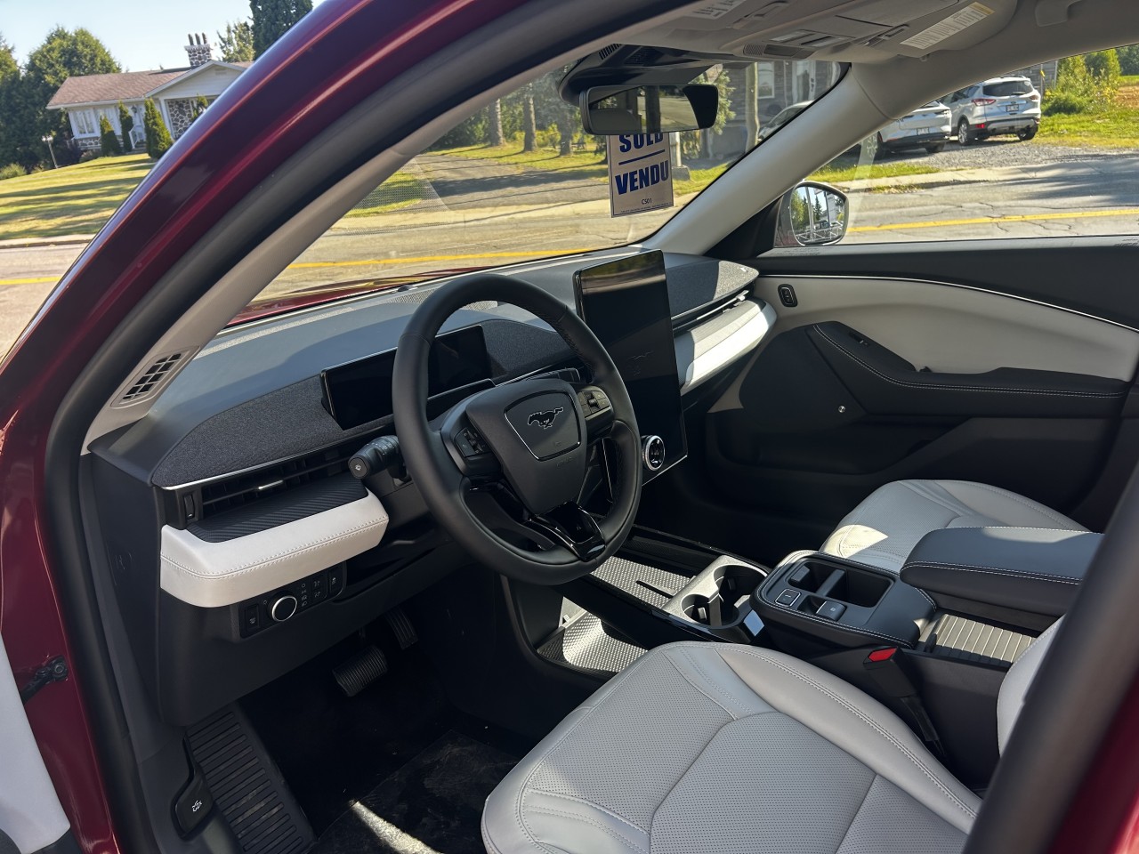 2025 Ford Mustang Mach-E Premium Main Image