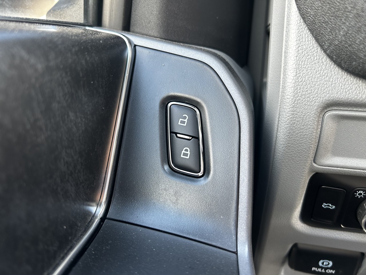 2025 Ford F-150 Lightning FLASH Main Image