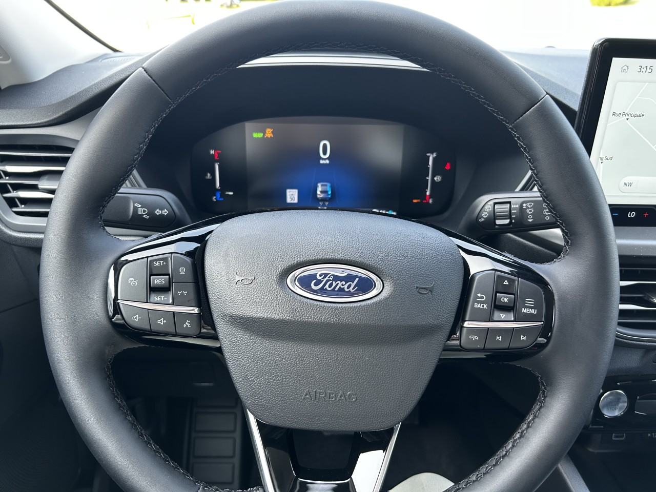 2025 Ford Escape PHEV Main Image