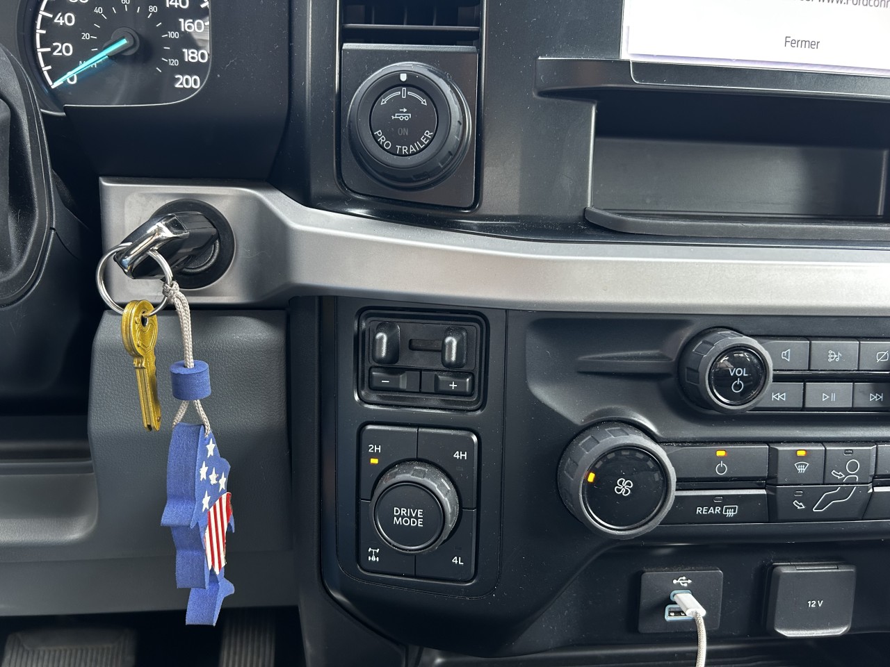 2023 Ford F-250 Super Duty XL Main Image