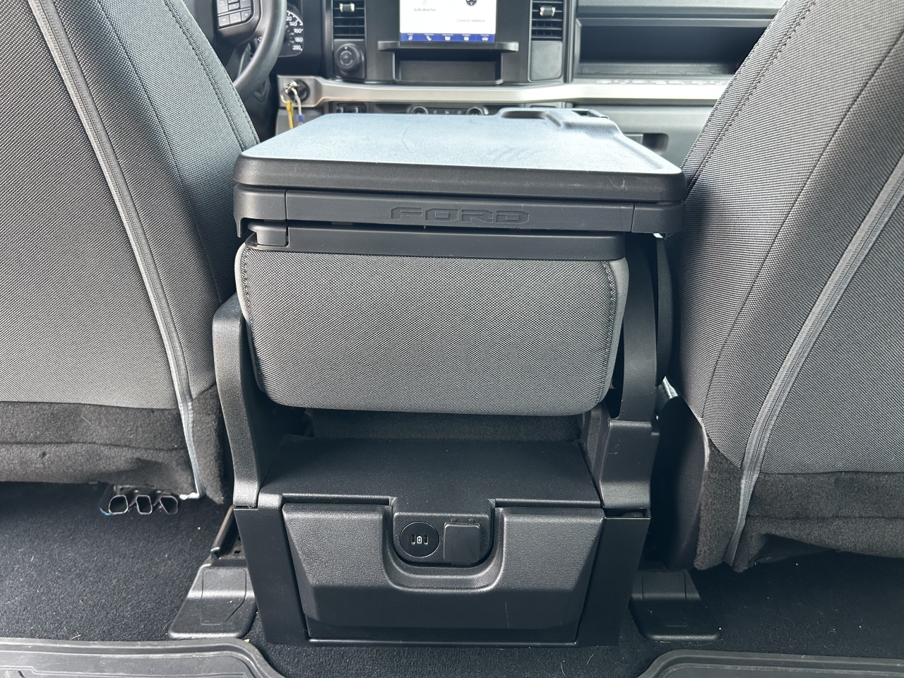 2023 Ford F-250 Super Duty XL Main Image
