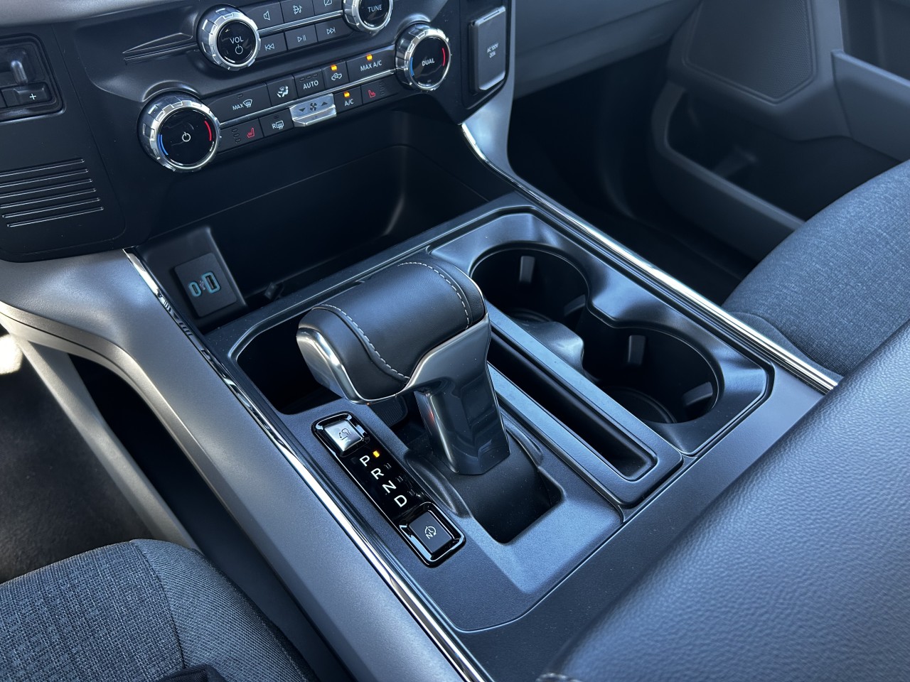 2024 Ford F-150 Lightning XLT Main Image