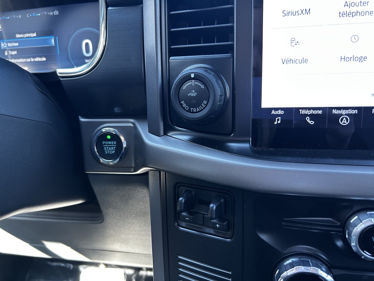 2024 Ford F-150 Lightning XLT Main Image