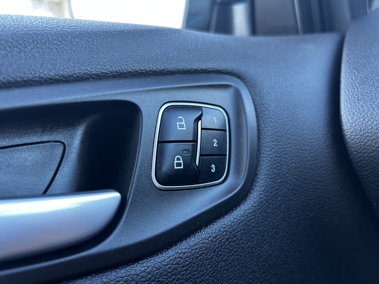 2018 Ford Escape Titanium Main Image