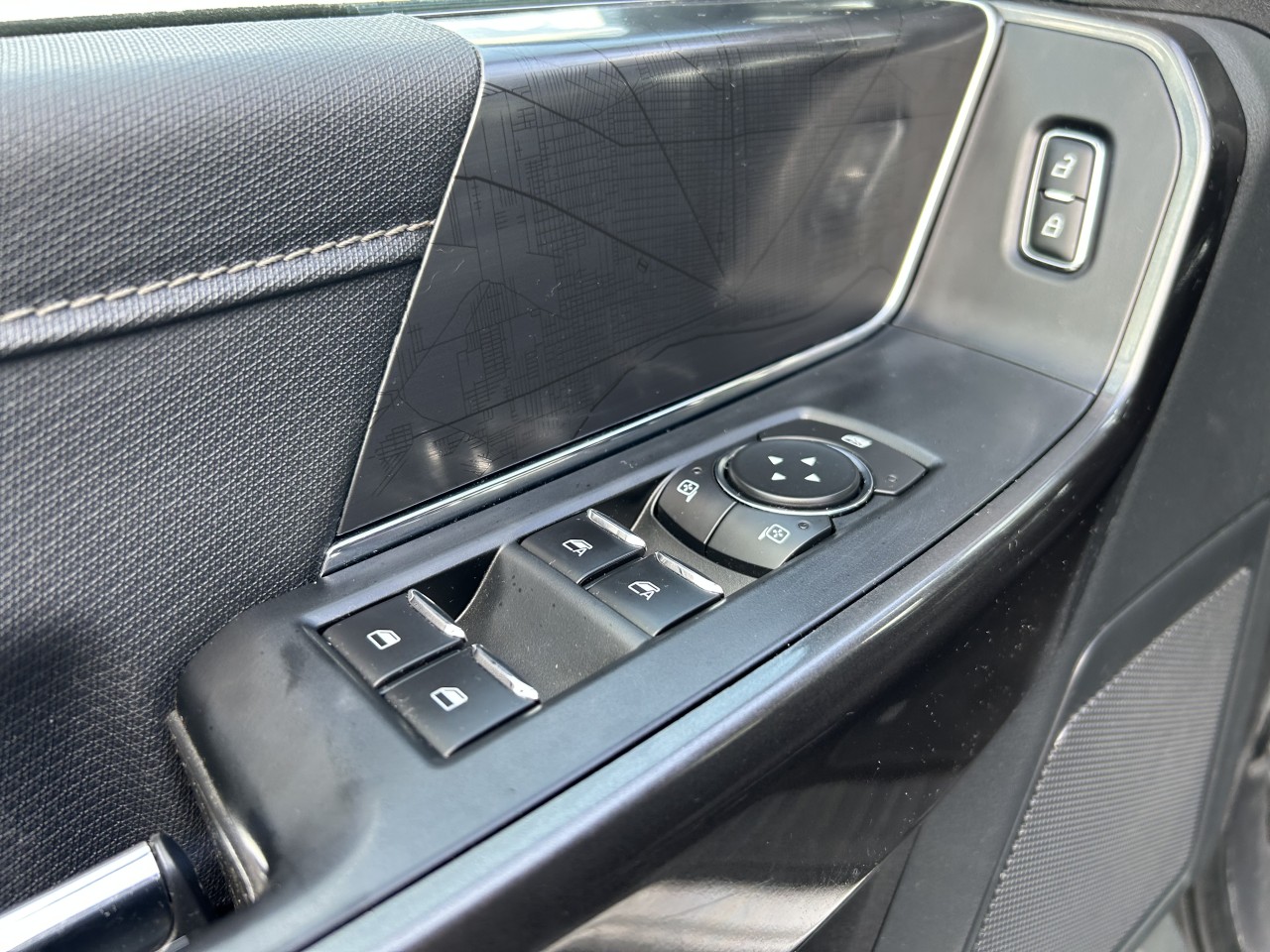 2021 Ford F-150 XLT Main Image