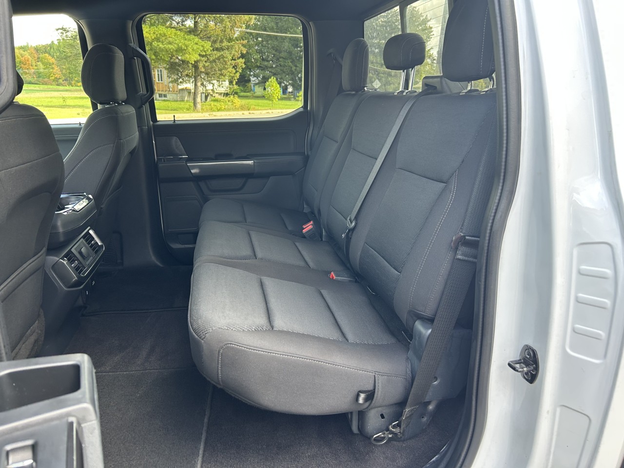 2021 Ford F-150 XLT Main Image