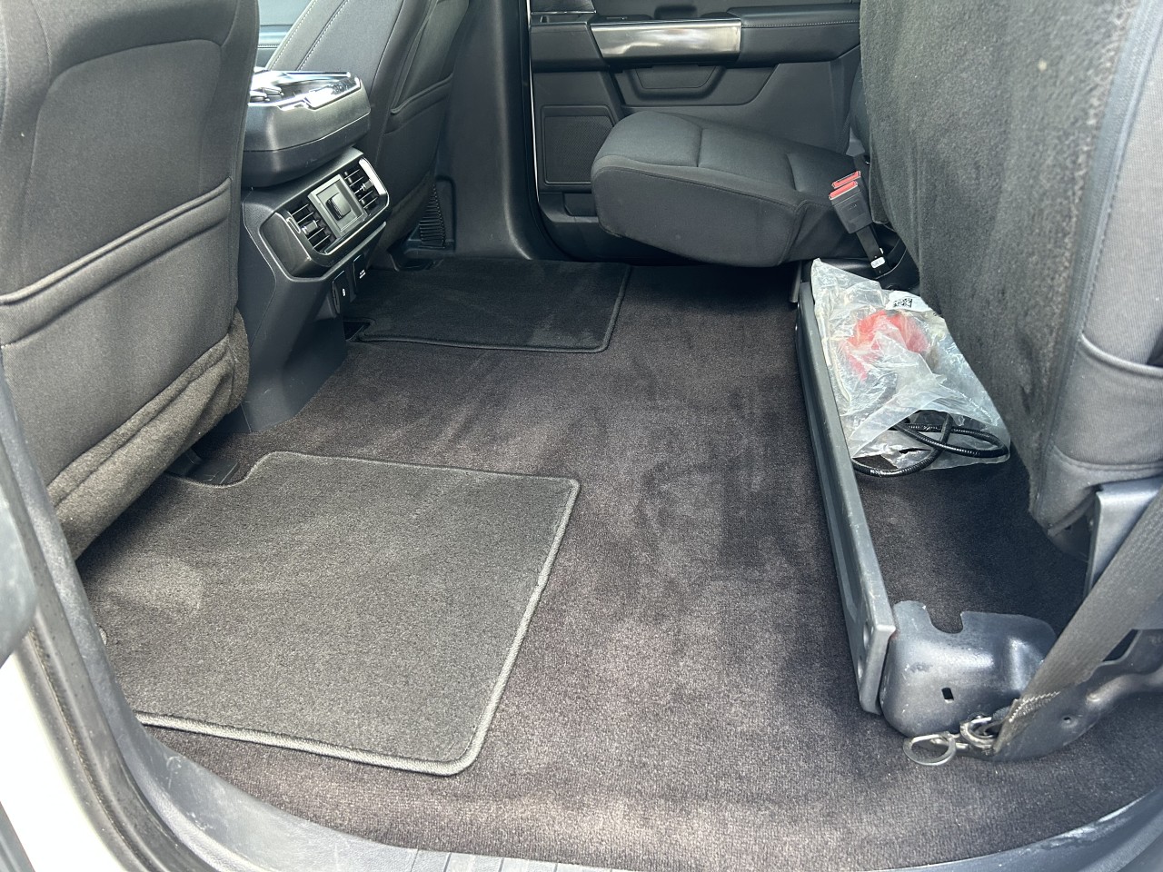 2021 Ford F-150 XLT Main Image