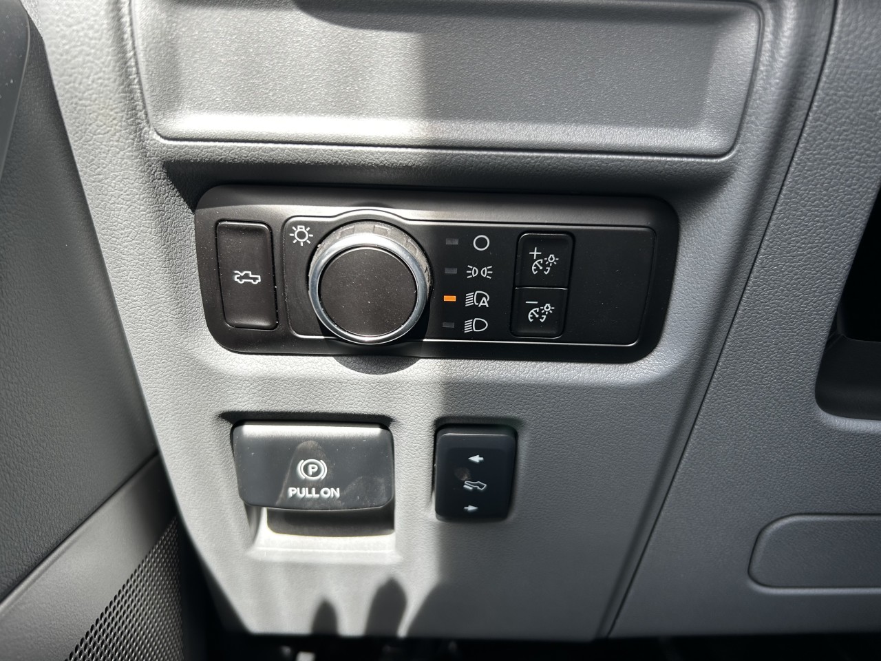 2025 Ford F-150 Lightning FLASH Main Image
