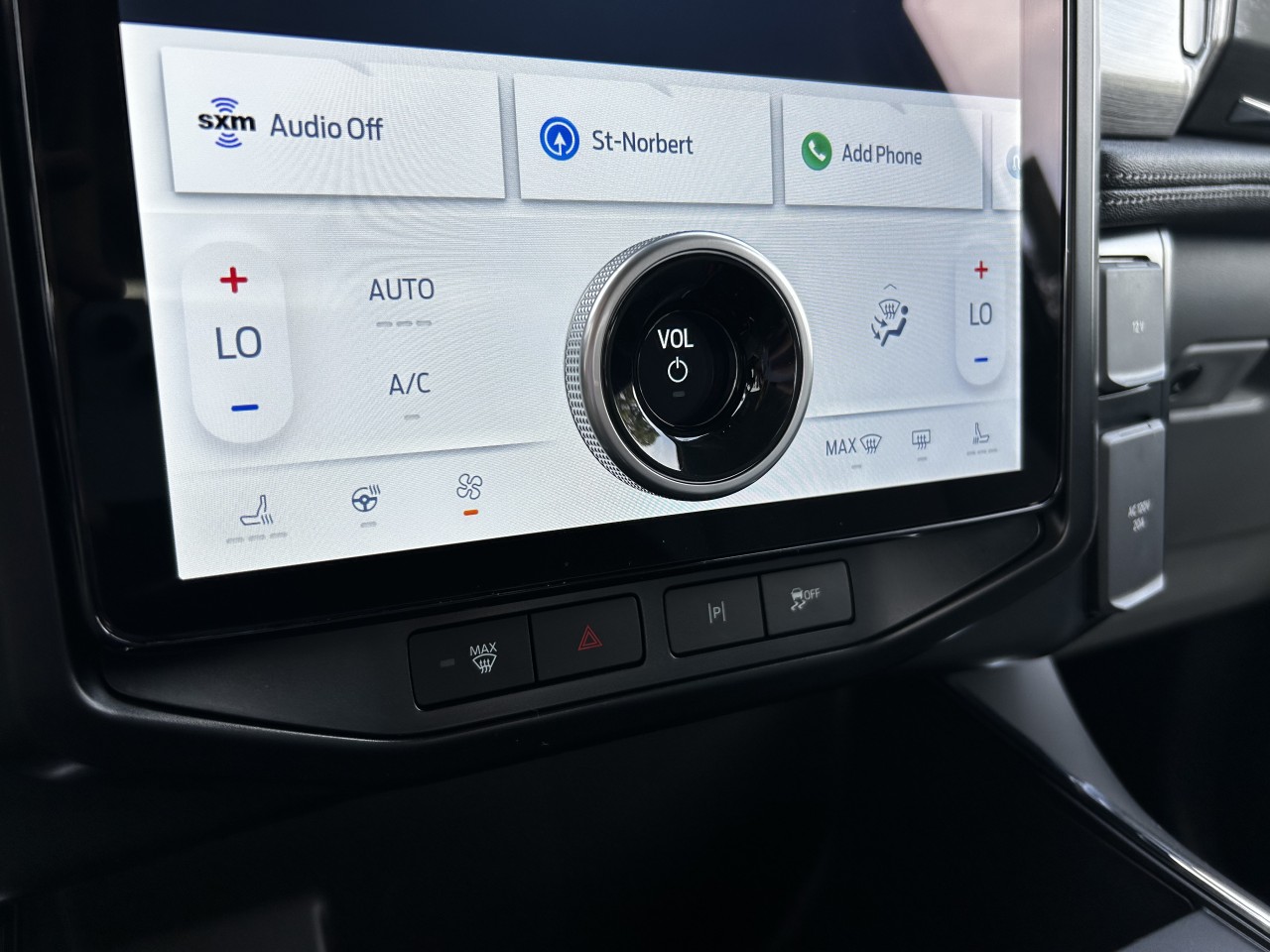 2025 Ford F-150 Lightning FLASH Main Image