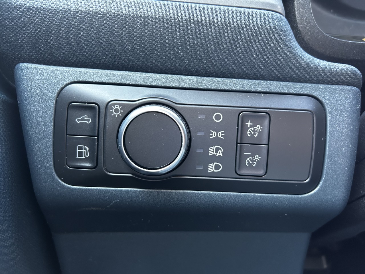 2022 Ford Maverick XL Main Image